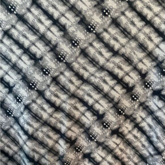 J. Jill Sz M Blue Light Tie-Dye Pattern Slouchy Relaxed Fit Long Sleeve Top - Picture 7 of 7